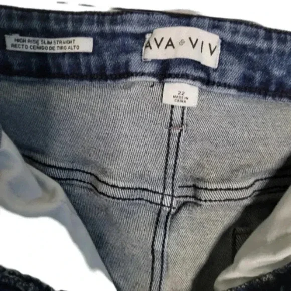 AVA & VIV High-Rise Slim Straight Jeans Size 22 - Picture 3 of 7